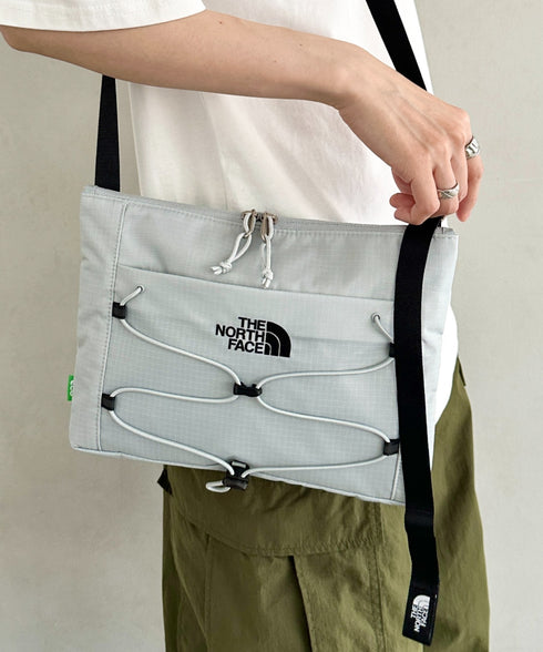THE NORTH FACE(ザ・ノースフェイス)/ワンポイント ロゴ刺繍 ショルダーバッグ クロスバッグ/BOREALIS SLIM CROSS BAG | IM1244037 | ライトグレー
