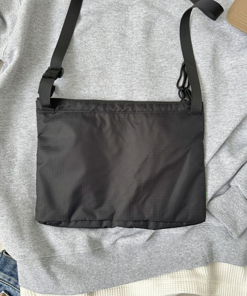 THE NORTH FACE(ザ・ノースフェイス)/ワンポイント ロゴ刺繍 ショルダーバッグ クロスバッグ/BOREALIS SLIM CROSS BAG | IM1244037 | ブラック