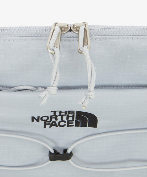 THE NORTH FACE(ザ・ノースフェイス)/ワンポイント ロゴ刺繍 ショルダーバッグ クロスバッグ/BOREALIS SLIM CROSS BAG | IM1244037 | ライトグレー