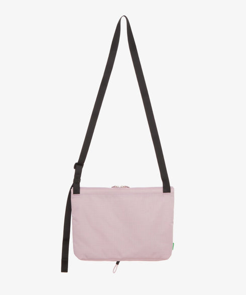 THE NORTH FACE(ザ・ノースフェイス)/ワンポイント ロゴ刺繍 ショルダーバッグ クロスバッグ/BOREALIS SLIM CROSS BAG | IM1244037 | ライラック