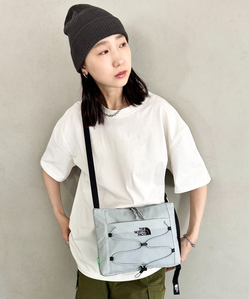 THE NORTH FACE(ザ・ノースフェイス)/ワンポイント ロゴ刺繍 ショルダーバッグ クロスバッグ/BOREALIS SLIM CROSS BAG | IM1244037 | ライトグレー