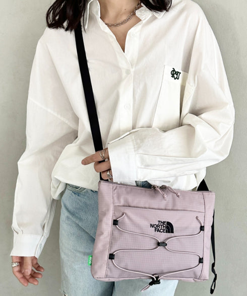 THE NORTH FACE(ザ・ノースフェイス)/ワンポイント ロゴ刺繍 ショルダーバッグ クロスバッグ/BOREALIS SLIM CROSS BAG | IM1244037 | ライラック