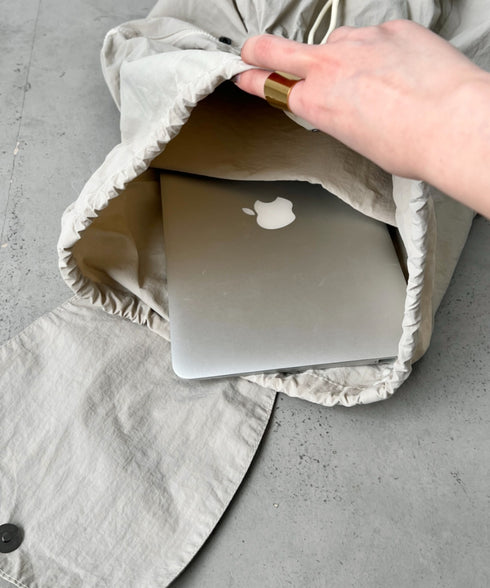 【大容量】ナイロンドロストリュック | NU1255048 | アイボリー