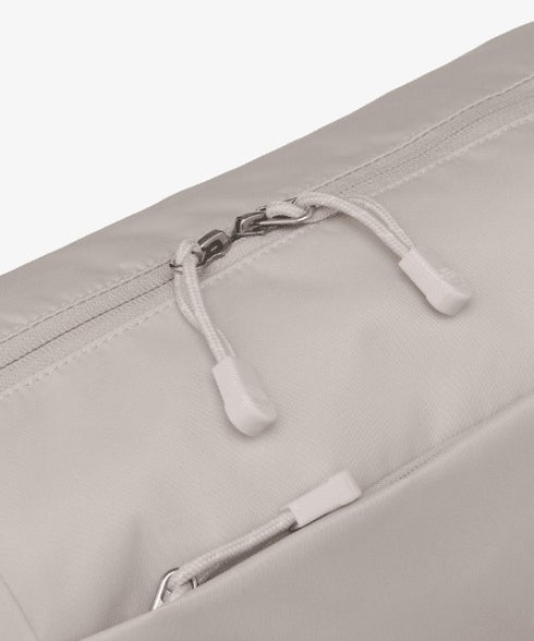 THE NORTH FACE(ザ・ノースフェイス)/軽量 ダッフルバッグ ショルダーバッグ ボストンバッグ/LIGHT DUFFLE BAG S | IM1244048 | クリーム