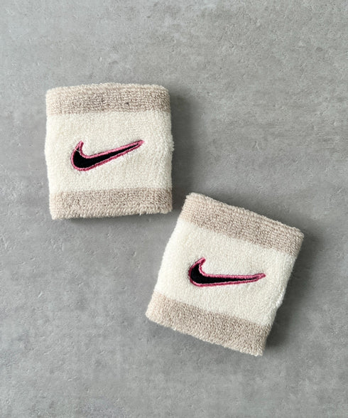NIKE(ナイキ)/2個セット スウッシュ 刺繍 無地 リストバンド 2パック | IL4212001 | クリーム