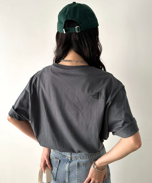 国内未発売 THE NORTH FACE(ザ・ノースフェイス)/ワンポイントロゴ 半袖 コットン Tシャツ/COTTON BASIC S/S R/TEE | IM2252001 | チャコールグレー