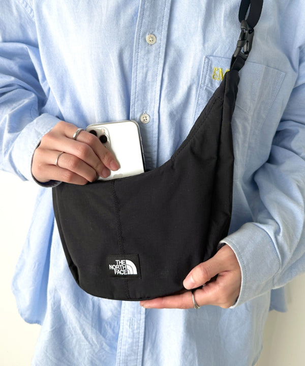 THE NORTH FACE(ザ・ノースフェイス)/2WAY 軽量 ワンショルダー ボディバッグ ハーフムーン/URBAN TOTE BAG MINI | IM1244062 | ブラック
