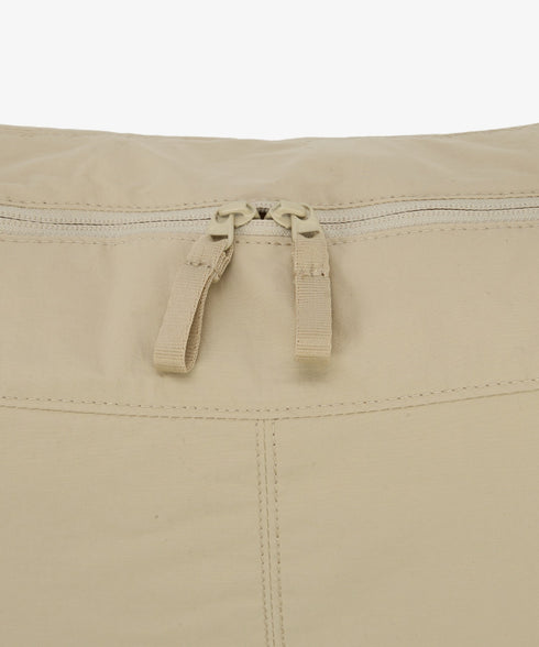 THE NORTH FACE(ザ・ノースフェイス)/A4対応 軽量 大容量 ショルダー ホーボーバッグ/URBAN BIG SHOULDER BAG | IM1244063 | ライトベージュ