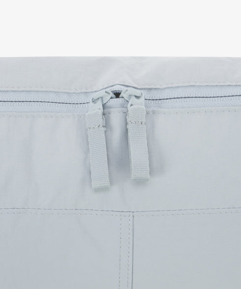 THE NORTH FACE(ザ・ノースフェイス)/A4対応 軽量 大容量 ショルダー ホーボーバッグ/URBAN BIG SHOULDER BAG | IM1244063 | ライトグレー