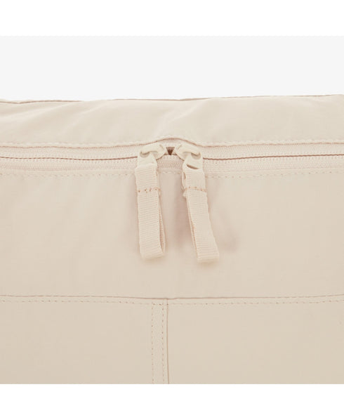 THE NORTH FACE(ザ・ノースフェイス)/A4対応 軽量 大容量 ショルダー ホーボーバッグ/URBAN BIG SHOULDER BAG | IM1244063 | サンドベージュ