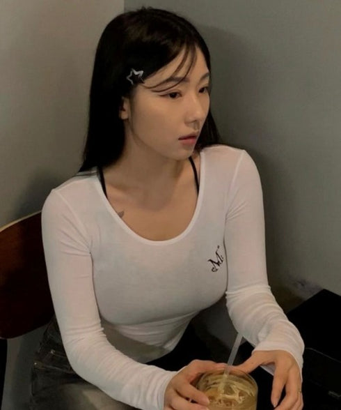 MUCENT(ムセント)/Uネック 裾ラウンド サイドシャーリング カットソー/Four Seasons See-through Signature Logo Yu-neck Shirring Tee | AT2251002 | ホワイト