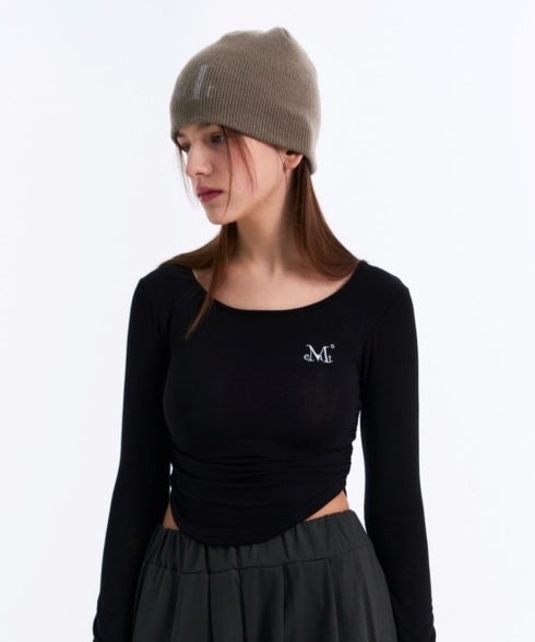 MUCENT(ムセント)/Uネック 裾ラウンド サイドシャーリング カットソー/Four Seasons See-through Signature Logo Yu-neck Shirring Tee | AT2251002 | ブラック