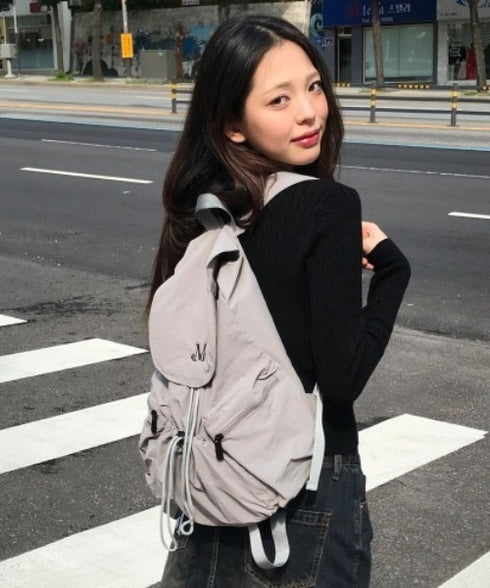 MUCENT(ムセント)/軽量 ドローコード ドローストリング ナップザック リュック バックパック/TEENS BACK PACK UNISEX | AT1251005 | グレー