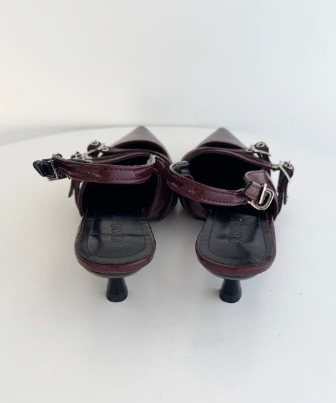 メニーベルトポインテッドミュールパンプス | LO3255134 | レッド