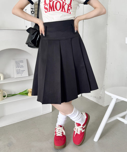 ワイドプリーツミディ丈スカート | NU2255122 | ブラック