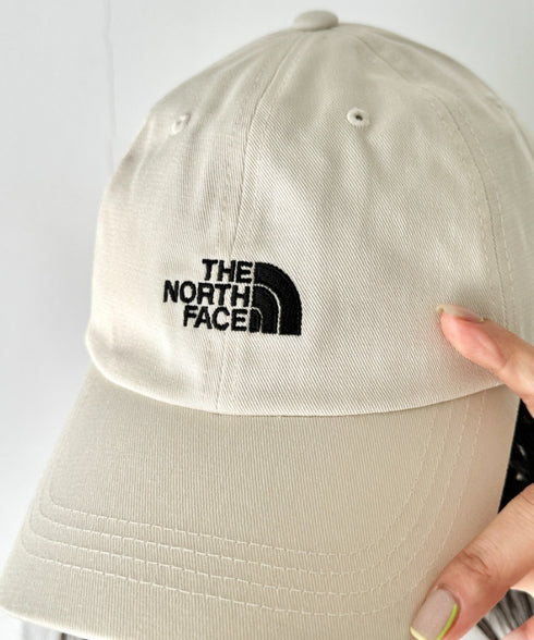 THE NORTH FACE(ザ・ノースフェイス)/コットン ワンポイント ロゴ刺繍 キャップ 帽子/TNF COTTON BALL CAP | IM5251041 | クリーム