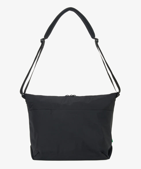 THE NORTH FACE(ザ・ノースフェイス)/軽量 A4サイズ収納可能 ロゴプリント ショルダー クロスバッグ/SP CROSS BAG L | IM1251052 | ブラック