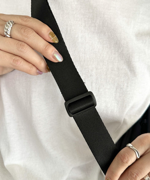 THE NORTH FACE(ザ・ノースフェイス)/軽量 ワンポイントロゴ ショルダー クロスバッグ/TRAVEL CROSS BAG M | IM1251053 | ライトベージュ