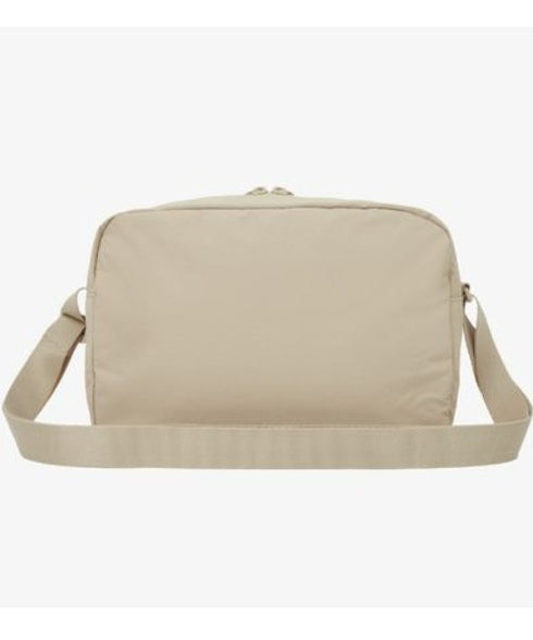 THE NORTH FACE(ザ・ノースフェイス)/軽量 ワンポイントロゴ ショルダー クロスバッグ/TRAVEL CROSS BAG M | IM1251053 | ライトベージュ