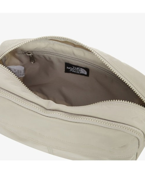 THE NORTH FACE(ザ・ノースフェイス)/軽量 ワンポイントロゴ ショルダー クロスバッグ/TRAVEL CROSS BAG M | IM1251053 | グレイッシュベージュ
