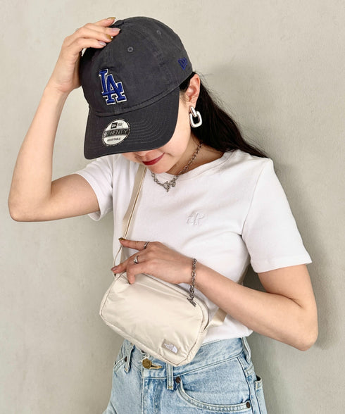 THE NORTH FACE(ザ・ノースフェイス)/軽量 ミニショルダー クロスバッグ/CHUBBY CROSS BAG MINI | IM1251054 | サンドベージュ