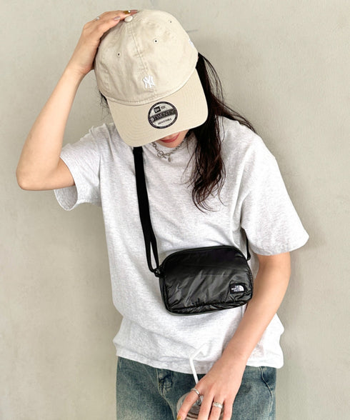 THE NORTH FACE(ザ・ノースフェイス)/軽量 ミニショルダー クロスバッグ/CHUBBY CROSS BAG MINI | IM1251054 | ブラック