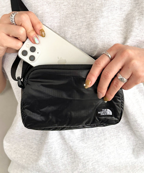 THE NORTH FACE(ザ・ノースフェイス)/軽量 ミニショルダー クロスバッグ/CHUBBY CROSS BAG MINI | IM1251054 | サンドベージュ