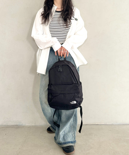 THE NORTH FACE(ザ・ノースフェイス)/軽量 A4対応 デイパック バックパック リュック/TNF DAY PACK M | IM1251058 | ブラック