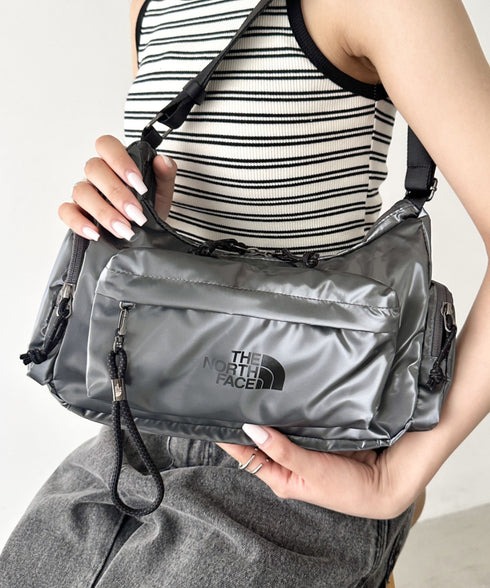 THE NORTH FACE(ザ・ノースフェイス)/2WAY 軽量 ミニショルダー ハンドバッグ/BONNEY HOBO BAG MINI | IM1251059 | グレー