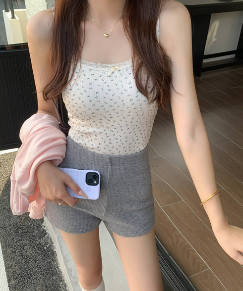 レーストリム小花柄キャミソール カップ付き | EV2255005 | アイボリー