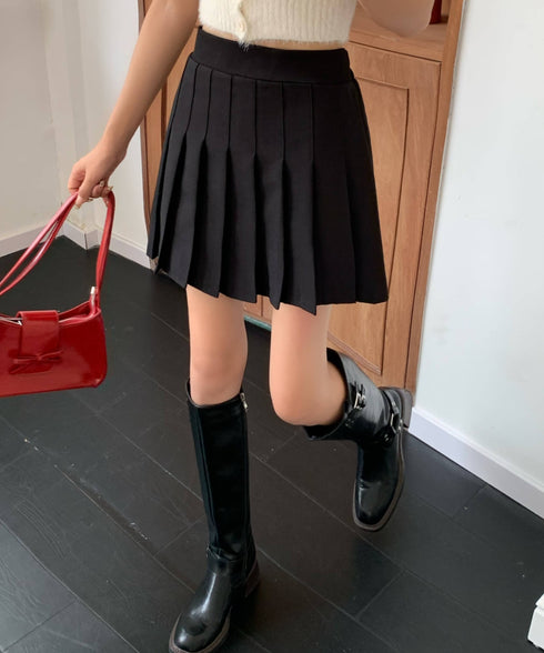 シンプルプリーツミニスカート インナーパンツ付き | EV2255007 | ブラック