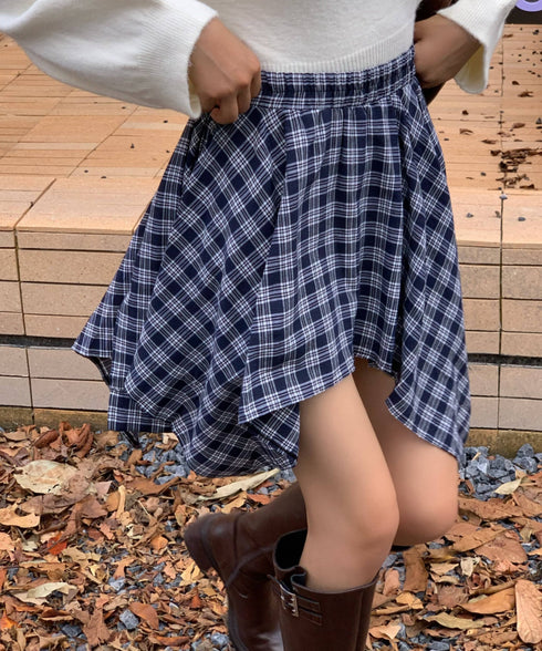 ヴィンテージチェック柄アシンメトリーミニスカート インナーパンツ付き | EV2255009 | ネイビー