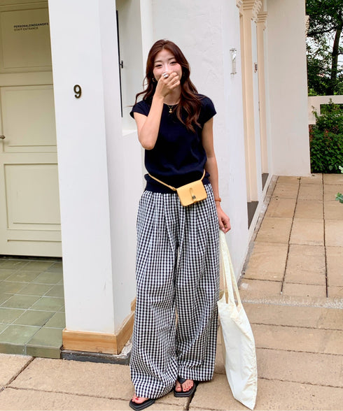 ギンガムチェックタックバレルレッグパンツ | EV2255019 | ブラック