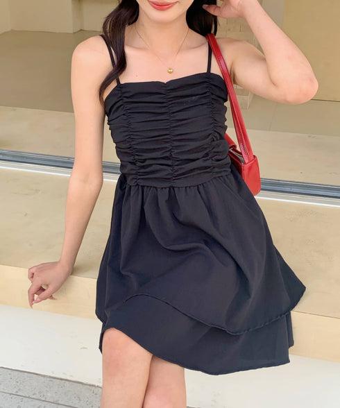 シャーリングティアードミニワンピース | EV2255020 | ブラック