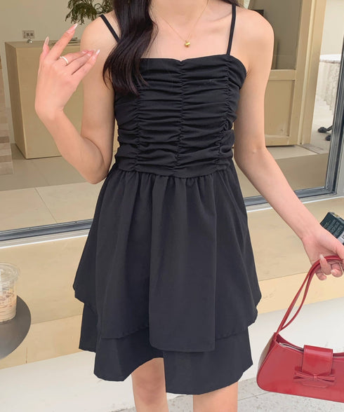 シャーリングティアードミニワンピース | EV2255020 | ブラック