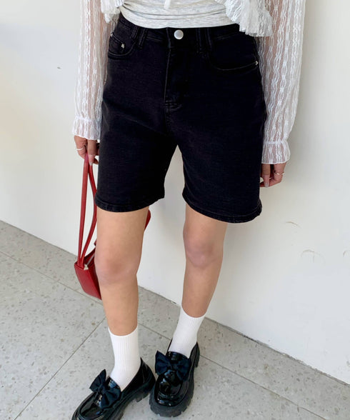 ウォッシュブラックデニムハーフパンツ | EV2252002 | ブラック