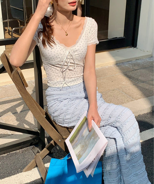 レーストリム小花柄VネックTシャツ カップ付き | EV2252004 | ホワイト