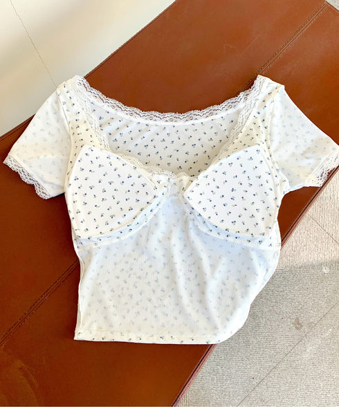 レーストリム小花柄VネックTシャツ カップ付き | EV2252004 | ホワイト