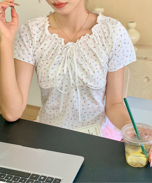 2WAY小花柄シャーリング半袖ブラウス | EV2252011 | ホワイト