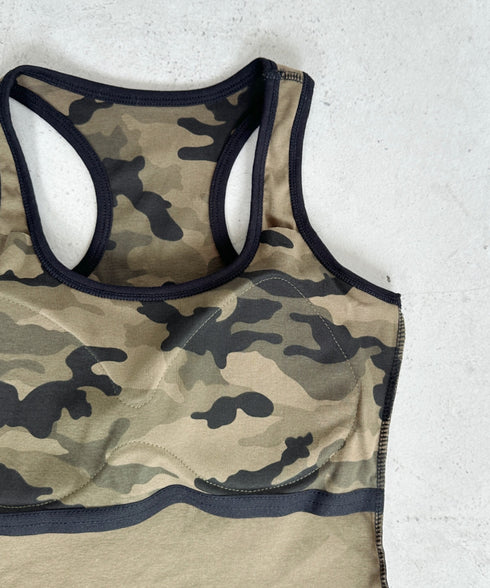 カップ付き迷彩柄タンクトップ | BA2255002 | カーキ