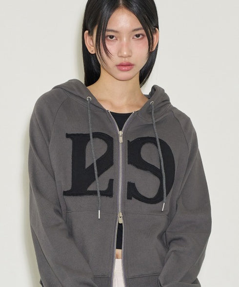 ILLIGO(イリゴ)/ロゴパッチ フルジップパーカー フーディー/129 LOGO PATCH HOODED ZIPUP | AT2251063 | チャコールグレー