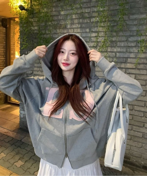 ILLIGO(イリゴ)/ロゴパッチ フルジップパーカー フーディー/129 LOGO PATCH HOODED ZIPUP | AT2251063 | ライトグレー