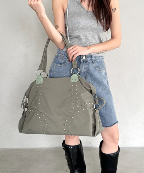 スタッズナイロンボストンバッグ | BA1255024 | カーキ
