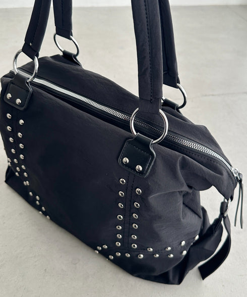 スタッズナイロンボストンバッグ | BA1255024 | ブラック