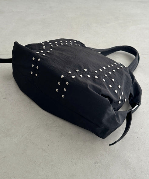 スタッズナイロンボストンバッグ | BA1255024 | ブラック