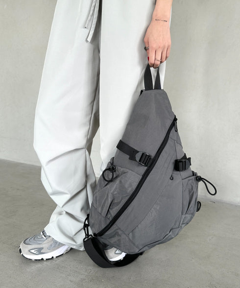 ワンショルダーナイロンボディバッグ | BA1255025 | グレー
