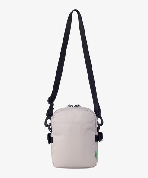 THE NORTH FACE(ザ・ノースフェイス)/ワンポイント ロゴ刺繍 ショルダー クロス ミニバッグ/STANDARD CROSS BAG S | IM1251066 | ホワイト