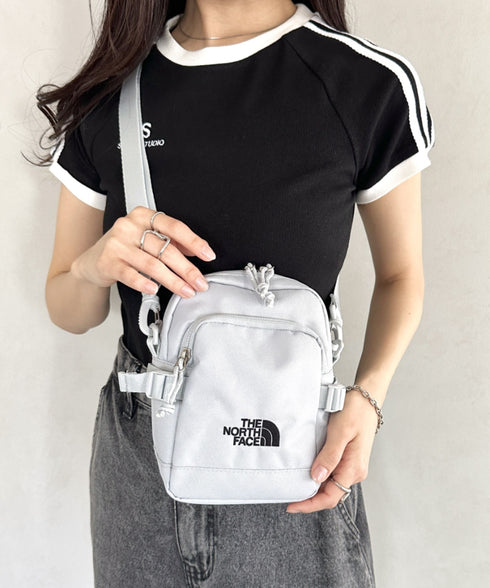 THE NORTH FACE(ザ・ノースフェイス)/ワンポイント ロゴ刺繍 ショルダー クロス ミニバッグ/STANDARD CROSS BAG S | IM1251066 | ライトグレー