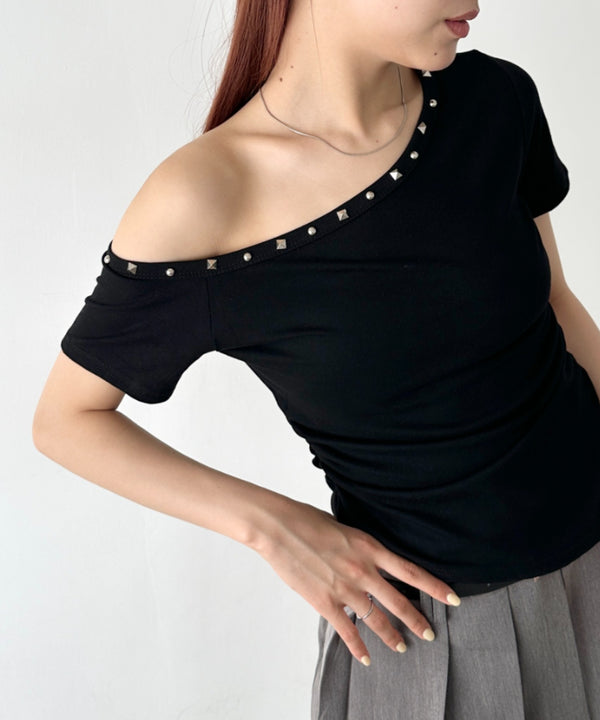 ワンショルダースタッズギャザートップス | BA2252009 | ブラック