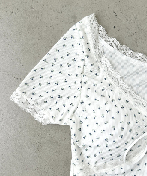 カップ付き小花柄レーストップス | BA2252013 | ホワイト